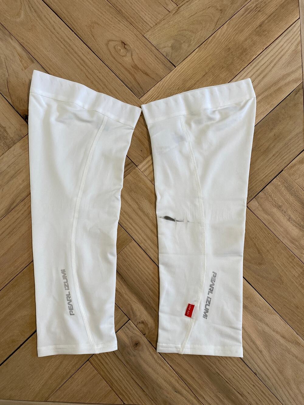 NWT Pearl Izumi Sun Knees White UPF 50 Cycling Knee Sleeves